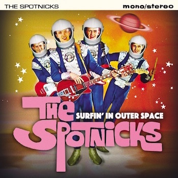 Spotnicks ,The - Surfin' In Outer Space( cd)